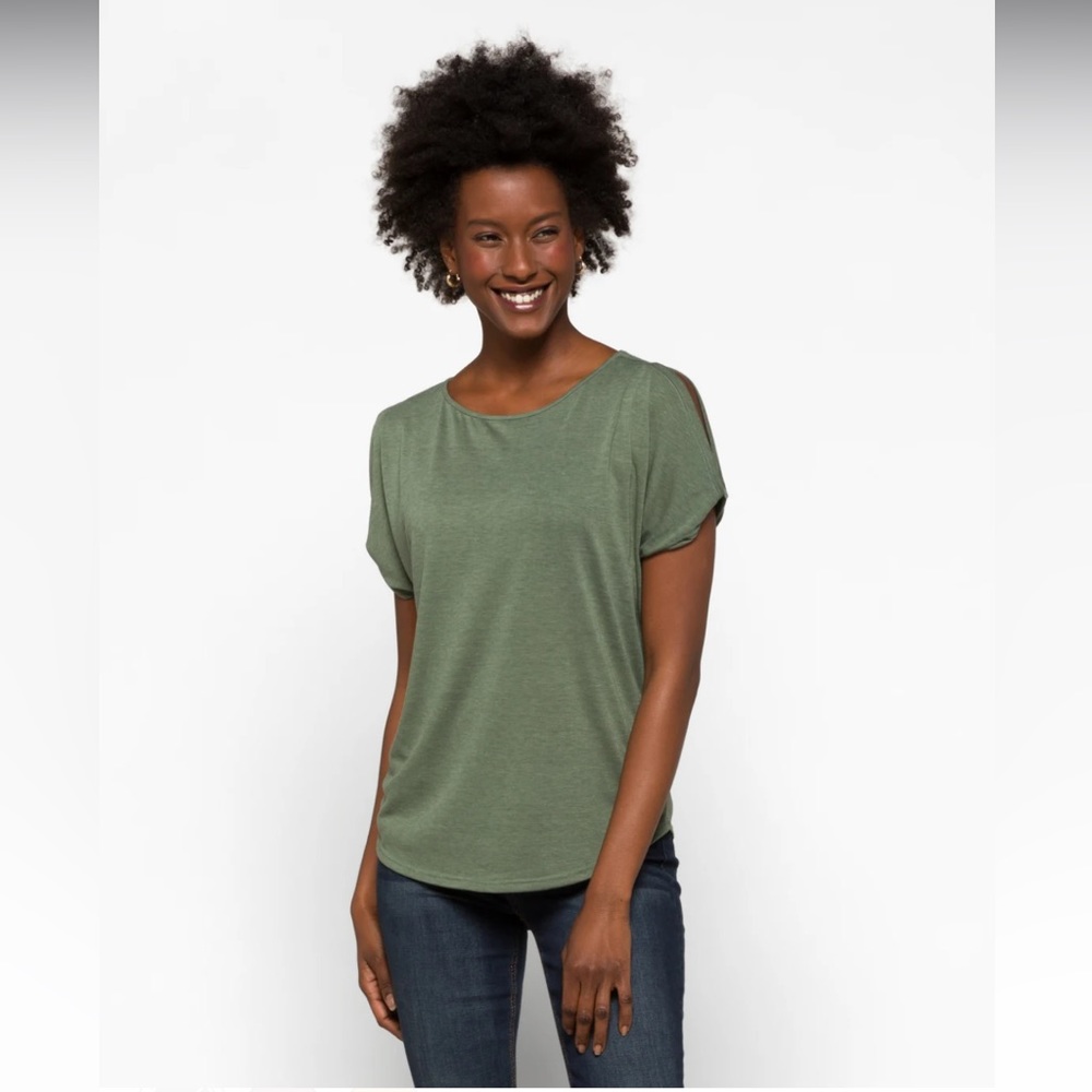 Colette Romey Cols Shoulder Knit Top